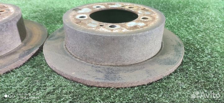 Диски тормозные задние Mitsubishi Legnum EC5W 6A13