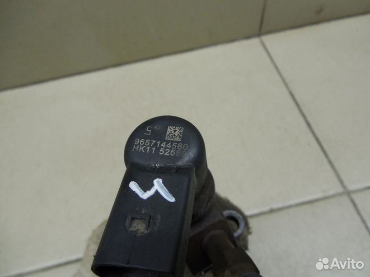 Форсунка дизельная электрическая Kuga 2008-2012