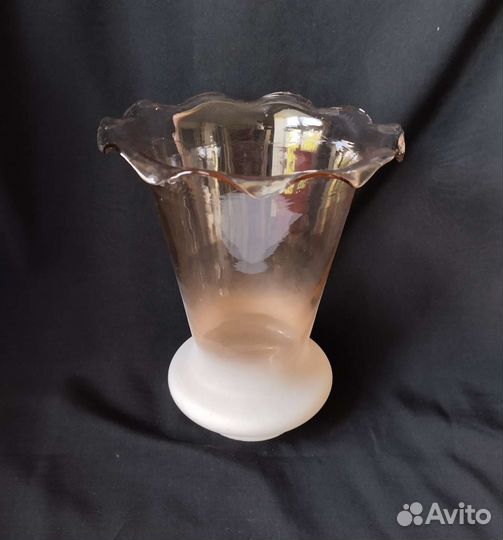 Плафон стеклянный колокольчик коричневый