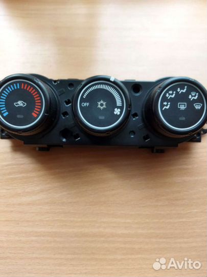 Блок управления отопителем mitsubishi