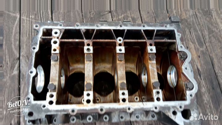 Блок цилиндров пустой BMW E46 N42B20AB N42