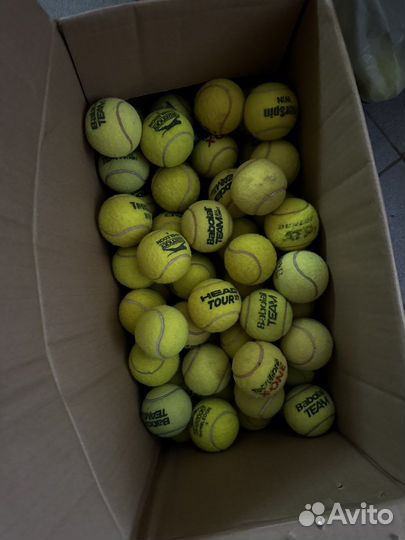 Теннисные мячи