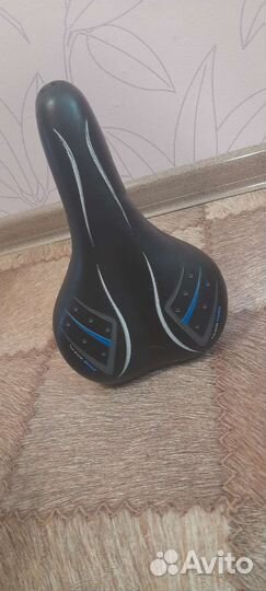 Седушка для велосипеда с трубой