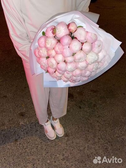 Букет пионов