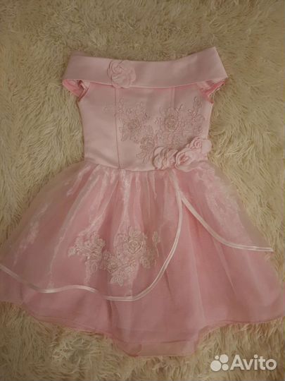 Праздничное платье для девочки