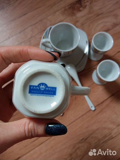 Кофейный/чайный сервиз новый фарфоровый