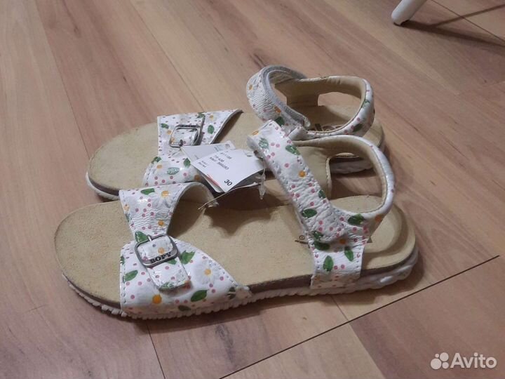 Сандали детские