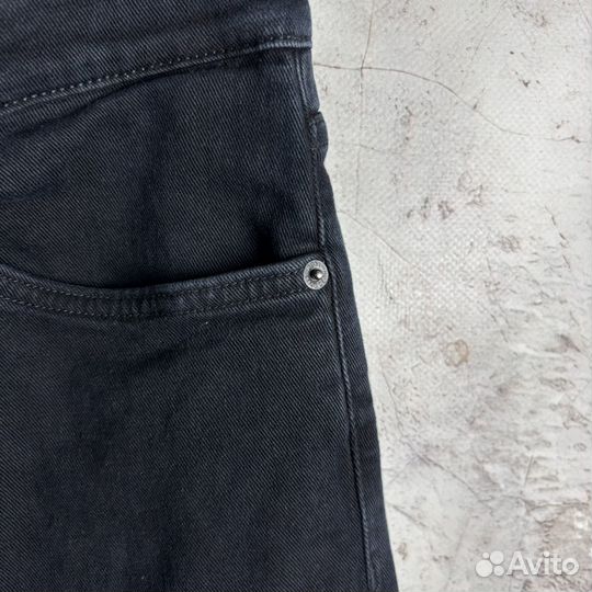 Hugo Boss прямые джинсы (оригинал)