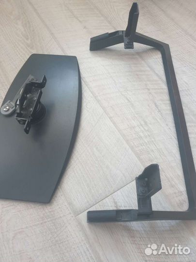 Стойка под телевизор