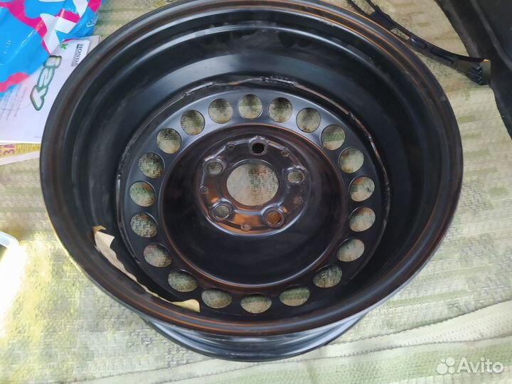 Диск колёсный железный Мерседес W203 6Jx15H