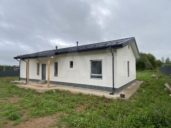 Дом 143 м² на участке 16,2 сот.