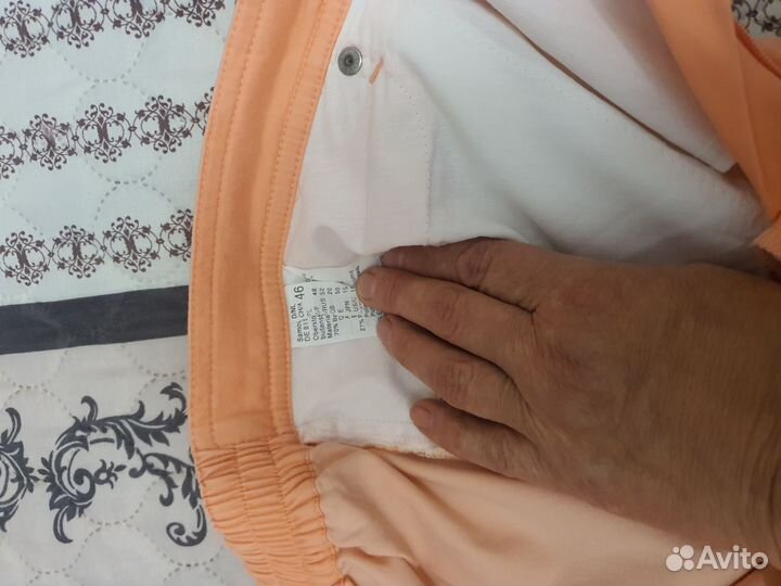 Капри персикового цвета 46р