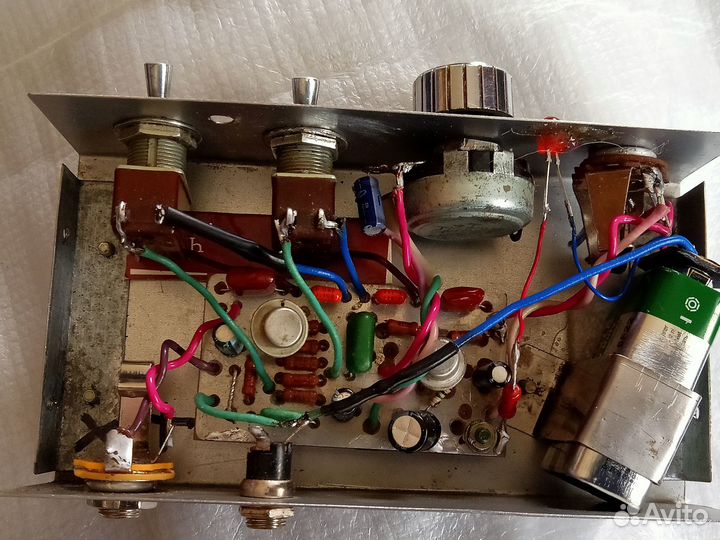 Предусилитель с бустер-фильтром для бас гитары-гит