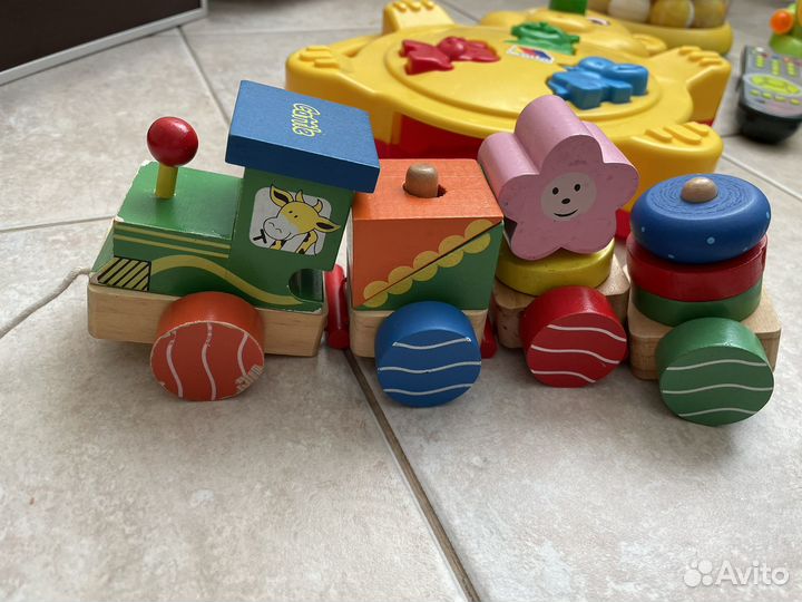 Развивающие игрушки пакетом