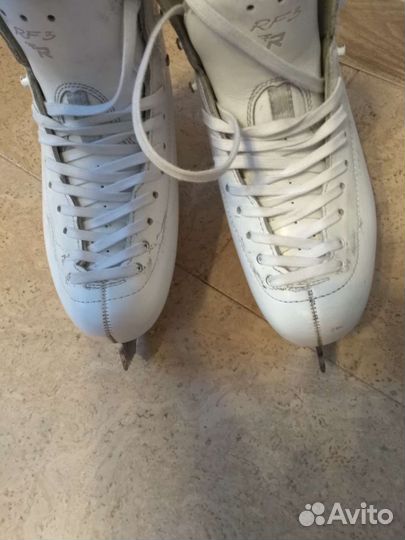 Коньки risport RF3 pro 235 лезвия legacy 8 light