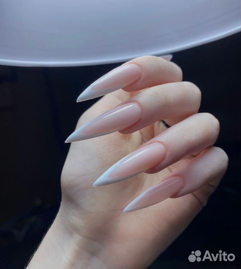 Наращивание ногтей
