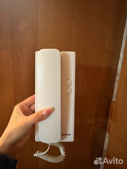 Трубка домофона Falcon Eve FE-12D цифровая (белая)