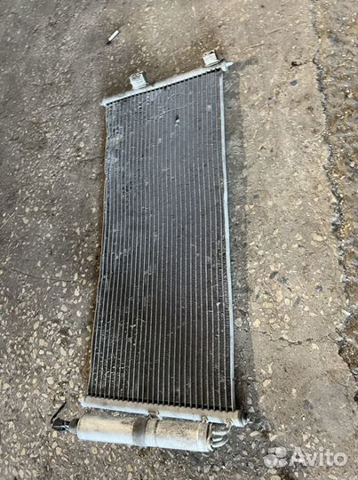 Радиатор кондиционера nissan Primera P12