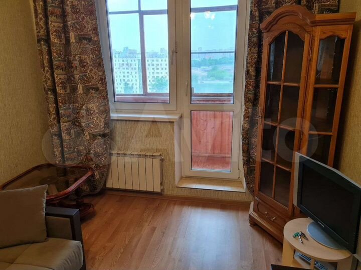 Комната 15 м² в 3-к., 13/14 эт.