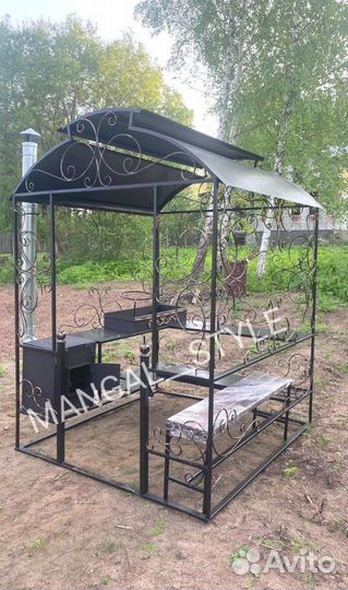 Беседка с мангалом