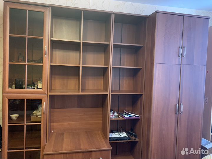 Стенка в гостиную