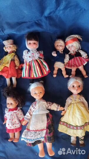 Куклы СССР гдр в национальной одежде цены разные