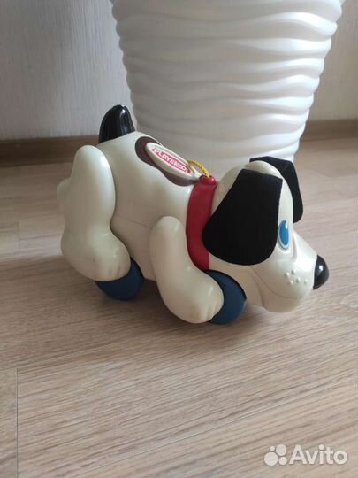 Игрушка заводная Собака