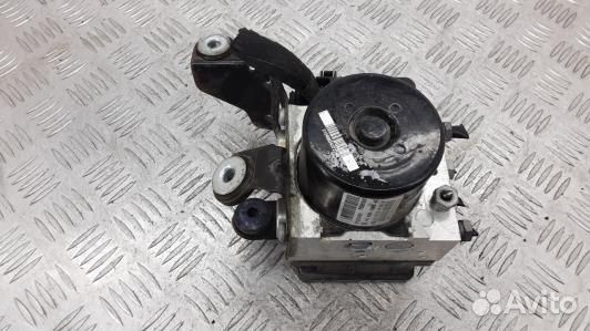 Блок ABS volvo V70 3 (94T08KW01)