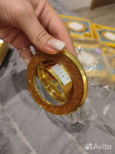 Светильник встраиваемый