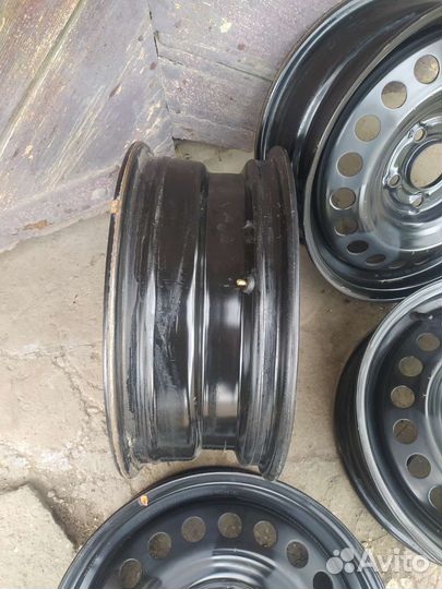 Диски r16 на hyundai creta+ колпаки оригинал