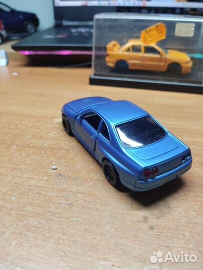 Модель автомобиля nissan skylline GTR Mtech