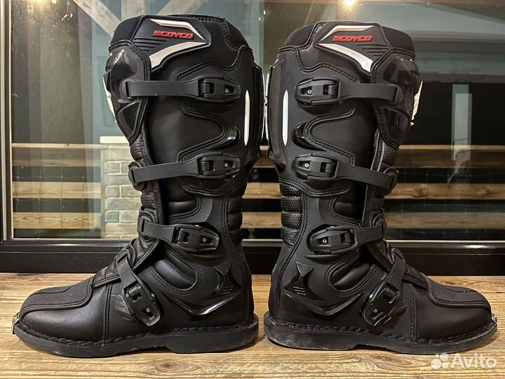 Мотоботы Scoyco MBM006 размер 43/44
