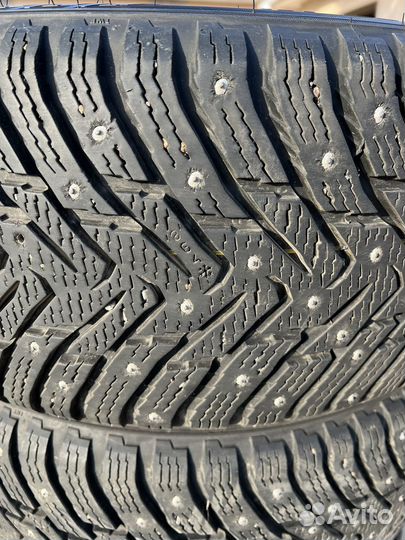 Nokian Tyres Hakkapeliitta 8 245/45 R18 100T