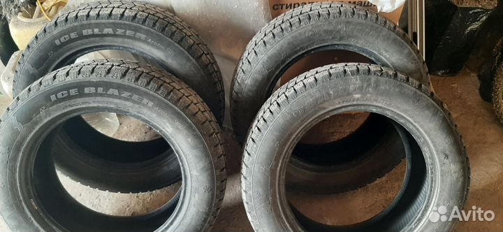 Sailun Ice Blazer Arctic SUV 225/60 R17 103