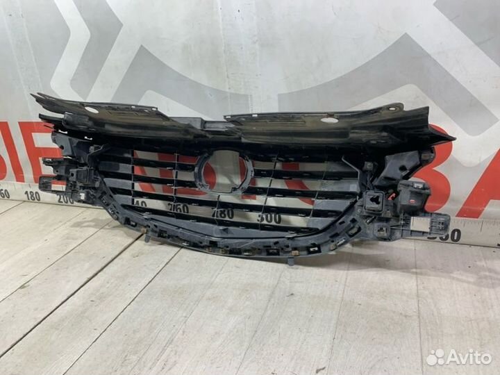 Решетка радиатора передняя Mazda Cx-9 TK