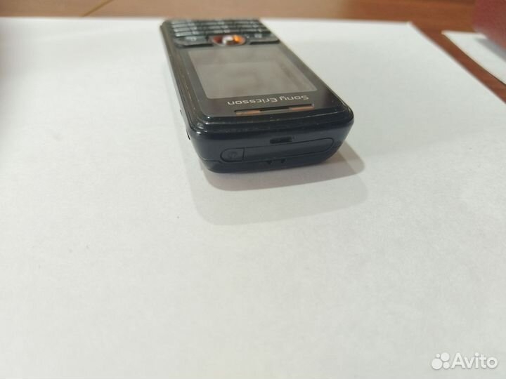Sony Ericsson W200i
