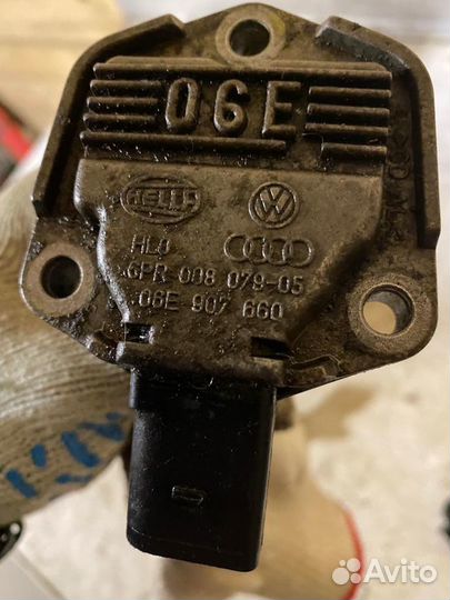 Датчик давления масла volkswagen crafter 2,5 BJL