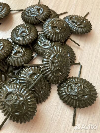 Кокарда армейская 