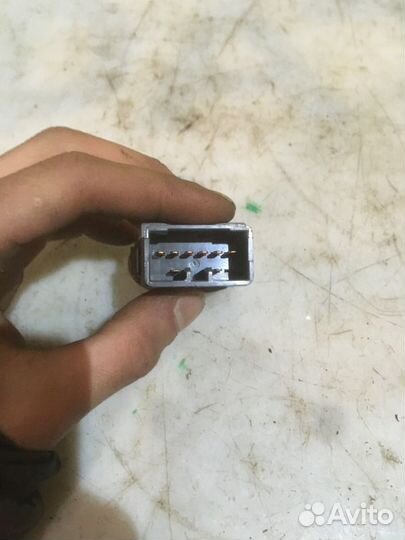 Кнопка аварийной сигнализации Daewoo Nexia