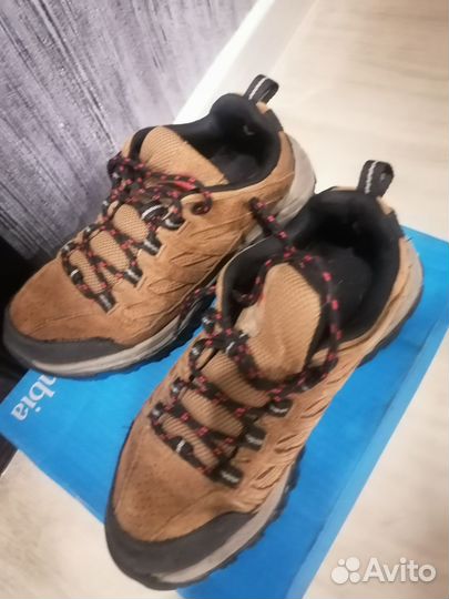 Ботинки женские трекинговые