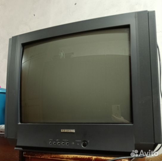 Телевизор samsung