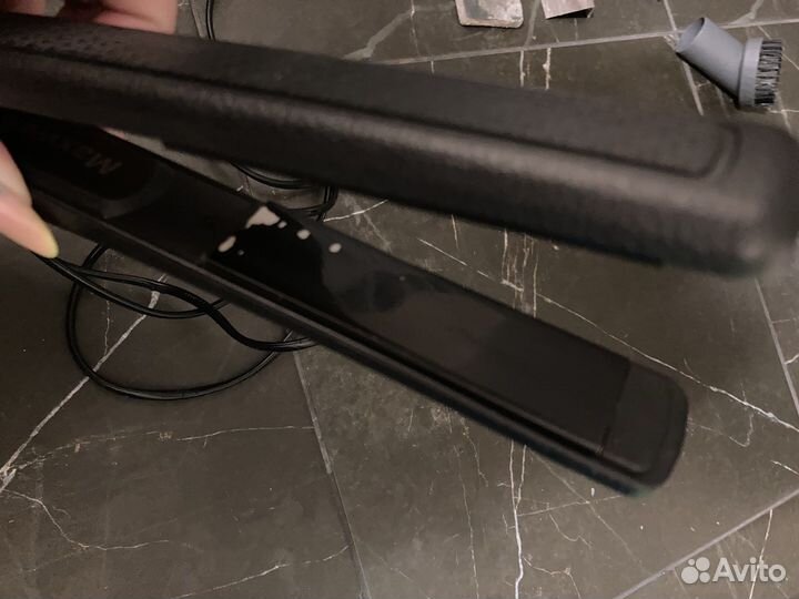 Выпрямитель для волос плойка работает