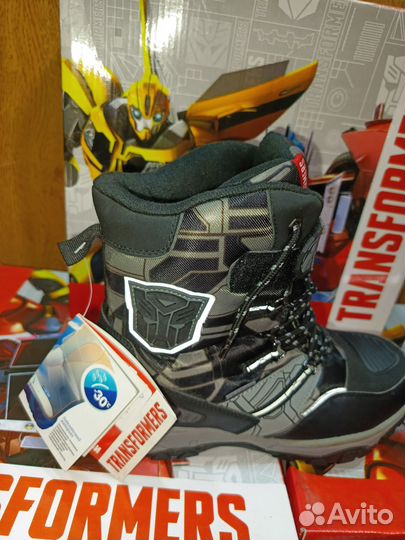 Ботинки фирменные для мальчика 38,40