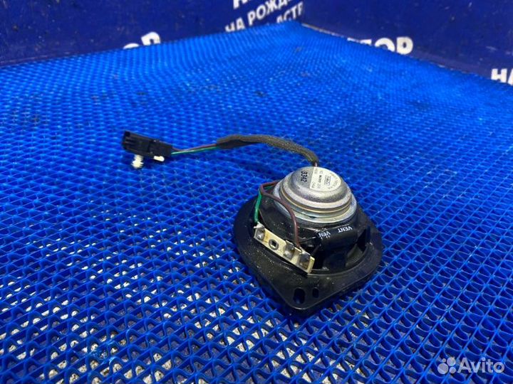 Динамик Ford Explorer внедорожник KX BDA 2013