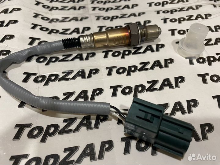 226A0-8U300 Nissan/Кислородный датчик.Новое