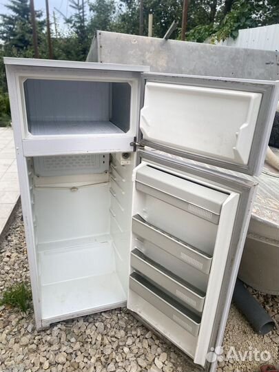 Холодильник