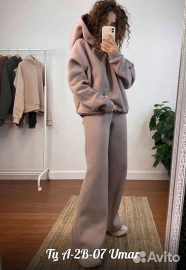 Спортивный костюм женский новый