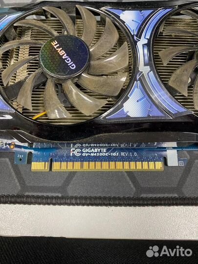 Видеокарта Gigabyte GeForce GTS 450 1 Gb