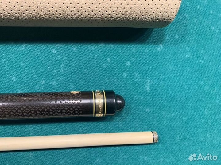 Бильярдный кий