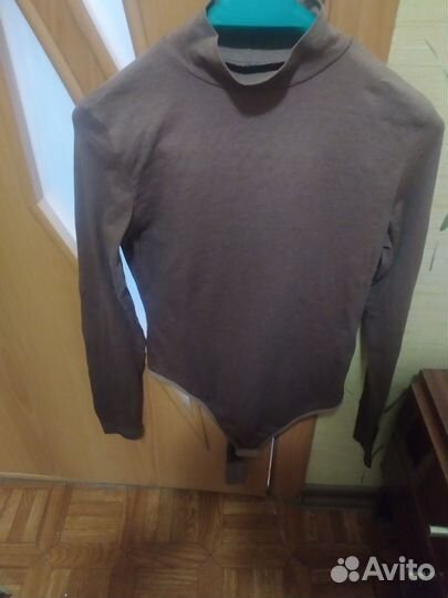 Боди светло коричневого цвета